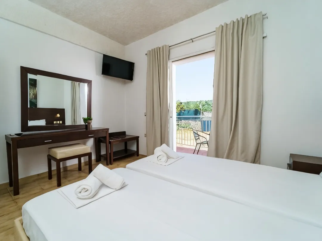 Mayo Rooms - Zakynthos