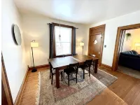 Cozy 3-bedroom home near downtown Fort Wayne | Pet Friendly! - บังกะโล