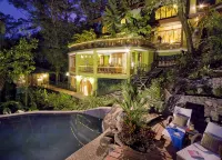 Roof Top Deck with Huge Views, 3 Pools, Chef Included, Game Room, Monkeys