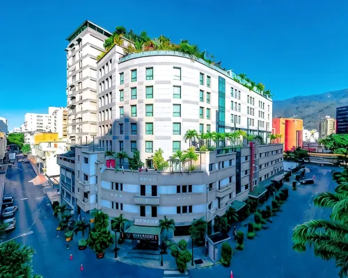 Waldorf Hotel 米兰达附近的飯店