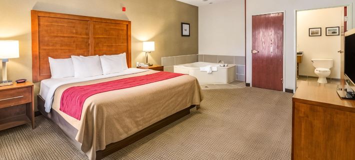 Comfort Inn & Suites Hotels in Pennington County