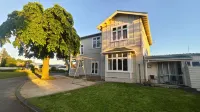 Chanel Court Motel