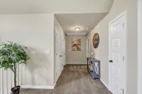 Immaculate home in Atlanta Near the Airport/w private bathrooms Big smart TVs - バルコニー
