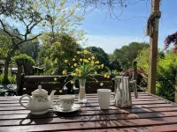 Cwmbach Guest House - 4-Star