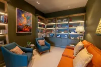Fellpack House