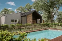 Emma's Cottage Vineyard - Pools