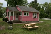 Lake Front Cottage in Michigan's Harbor Country "Sandy Shores 2" - 3-Star