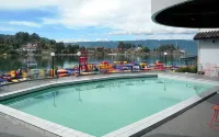 Siantar Hotel Parapat - Pools