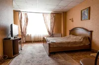 Zhar-Ptitsa Hotel