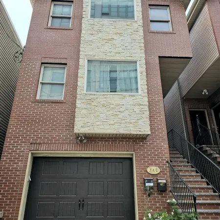 Entire spacious Luxury Condo - 10mins walk to JSQ Path