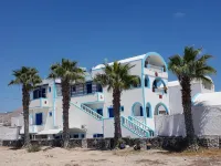 Stavros Beachfront Domes by Booking Kottas โรงแรมใกล้หาดอีรอส