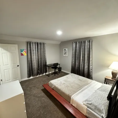 Madison’s Place UNIT B