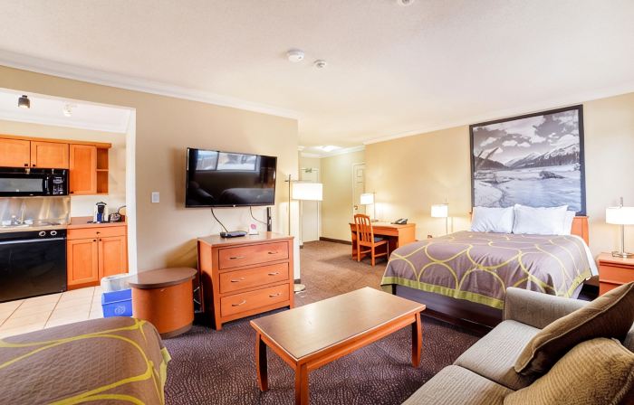 Super 8 by Wyndham Castlegar BC