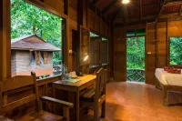 Art's Riverview Lodge