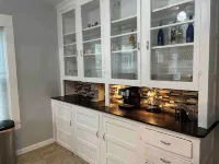 Beautiful furnished 2 bdr great location Elmwood - Bungalow