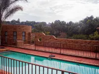 Thabiso Guesthouse Hotels near Waltloo Train Station