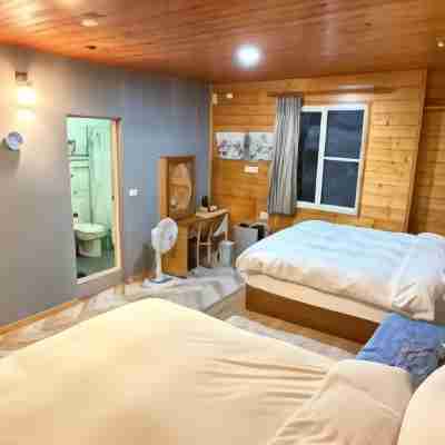 Alishan Chung Ming Pottery Habitat Houses Rooms