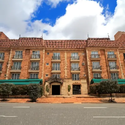 Hotel Windsor House Inn by Geh Suites Hoteles cerca de Museo El Chico