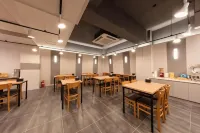 Ballantine Business Hotel