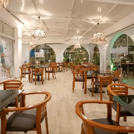 Kyparissia Beach Hotel