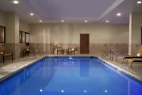 Courtyard Bloomington - Pools