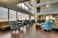 Drury Inn & Suites Cape Girardeau - parking