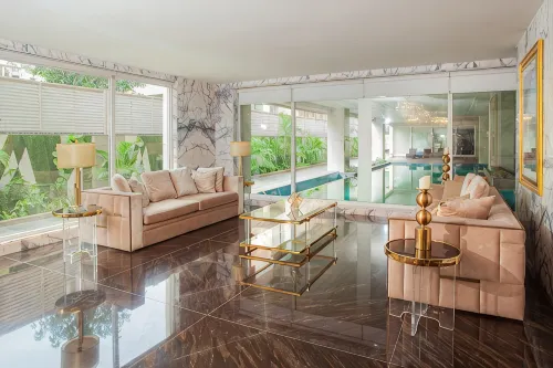 Casa Reina Apartments Gulberg III (Apt 105) - Bãi đậu xe