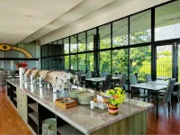 Grand Batu Inn