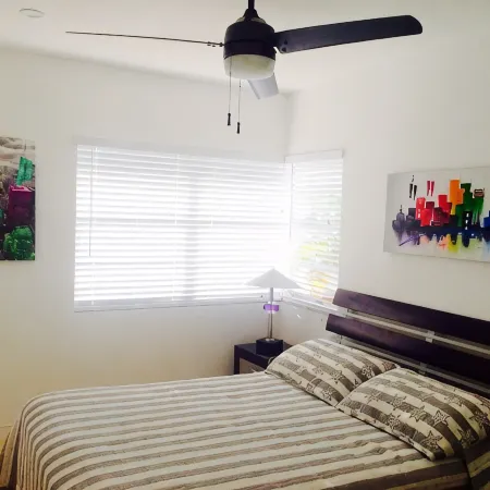Ocean Dr, Steps to Beach, Pool  Apt. 1/1, with Parking Permit and City Approved.