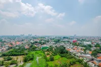 Strategic and Good Studio Margonda Residence 5 Apartment - parkir