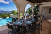 Alta Vista is Beautiful w Private Pool Incredible Views ACs & Backup Generator - Pool