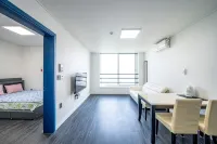 Donghae Mukho Lighthouse Ocean View Pension - مبيت وإفطار