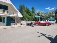 The Orchard (Hostel with Private Bunks) - Parkering