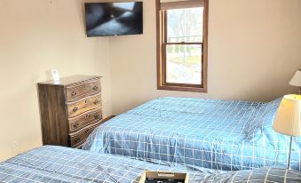 Upper River House Waterfront Getaway on Ahnapee River with Dock Boat Slip Wifi