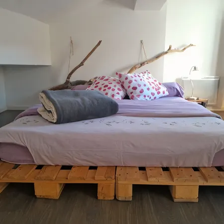 Right in the Historic Center Very Quiet Cocoon Apartment 2 Air-Conditioned Bedrooms