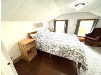 River House on 4 acres! Bring the dog! - 4-Sterne