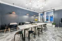 Rus Teatralnaya Hostel