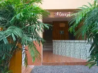 The Palms Resort & Bar