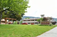 Avalon Inn - balcony