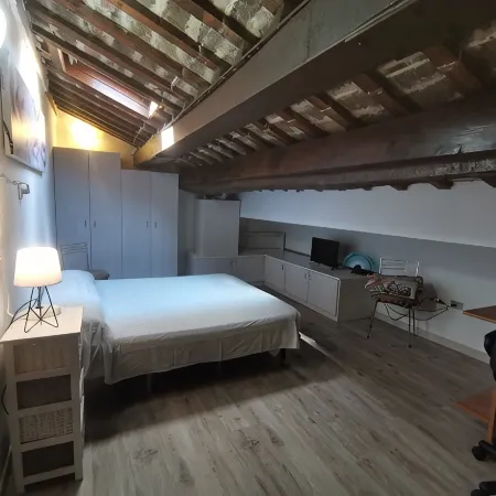 Young and romantic attic in the center of Ravenna 2 beds, pedestrian area
