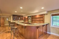 Magnificent Villa, Private Pool, Fire Pit w/Huge Backyard
