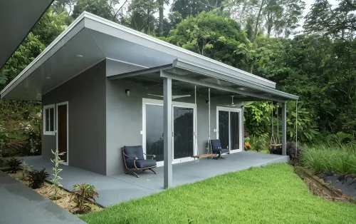 5 Bedrooms, large pool & spectacular whale tail ocean view! - 3 tähden