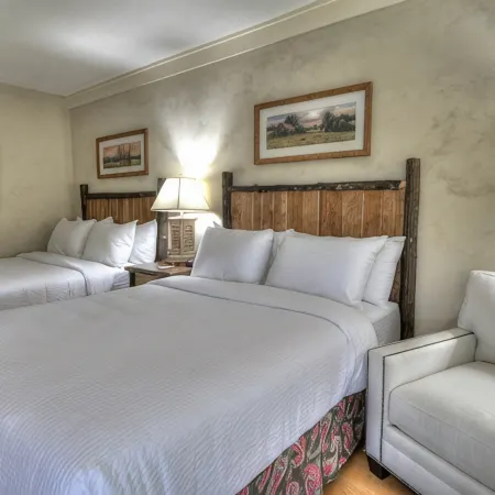 Lodge at Five Oaks Pigeon Forge - Sevierville