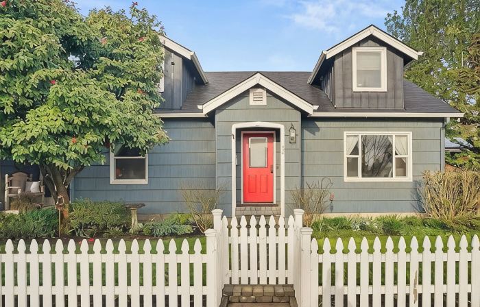 Delightful Downtown Retreat in the Willamette Wine Country