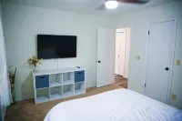 Broken Arrow Home -Cozy Design, Family Friendly