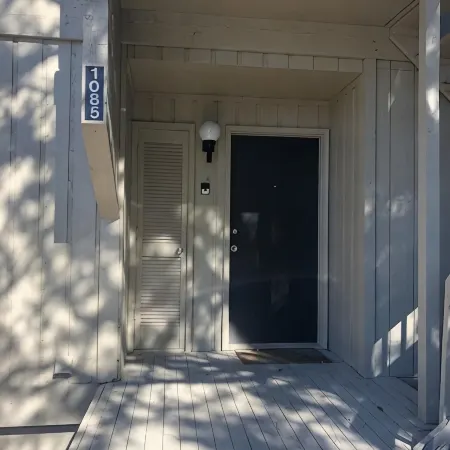 1085 Cozy 1 Bedroom Condo on Mobile Bay