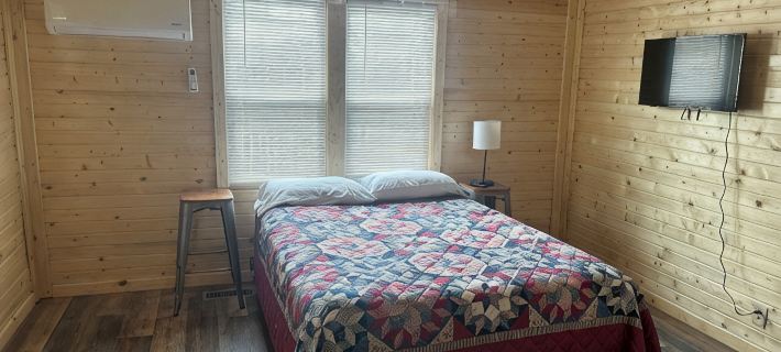 Unit A Country house near Warrensburg Hotels in Johnson County