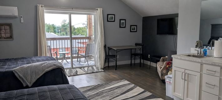 Our 2nd Studio at The Lofts in Hesperia. Hotele w: Newaygo County