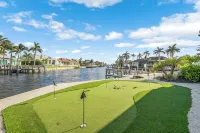 Luxury WaterFront Home, Putting Green, Bocce, Pool/PPong Tbl - breakfast