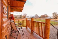 The Bighole Cabin at J&J Cabins - 2 estrellas